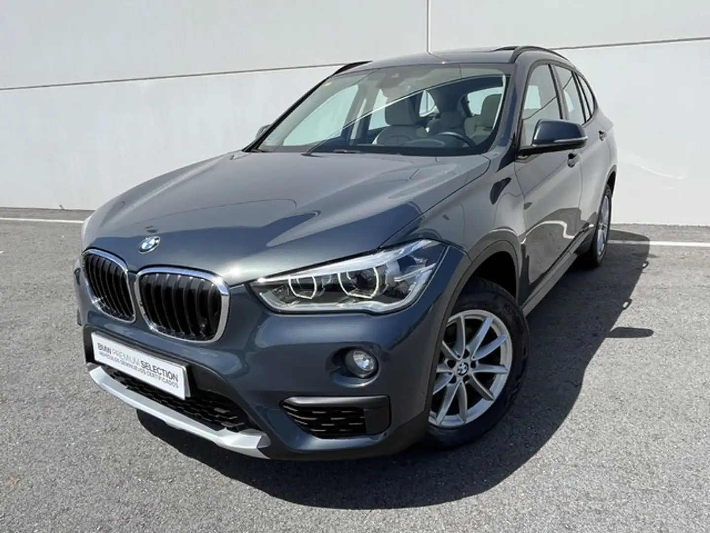 BMW X1 sDrive 18d Gris - 1