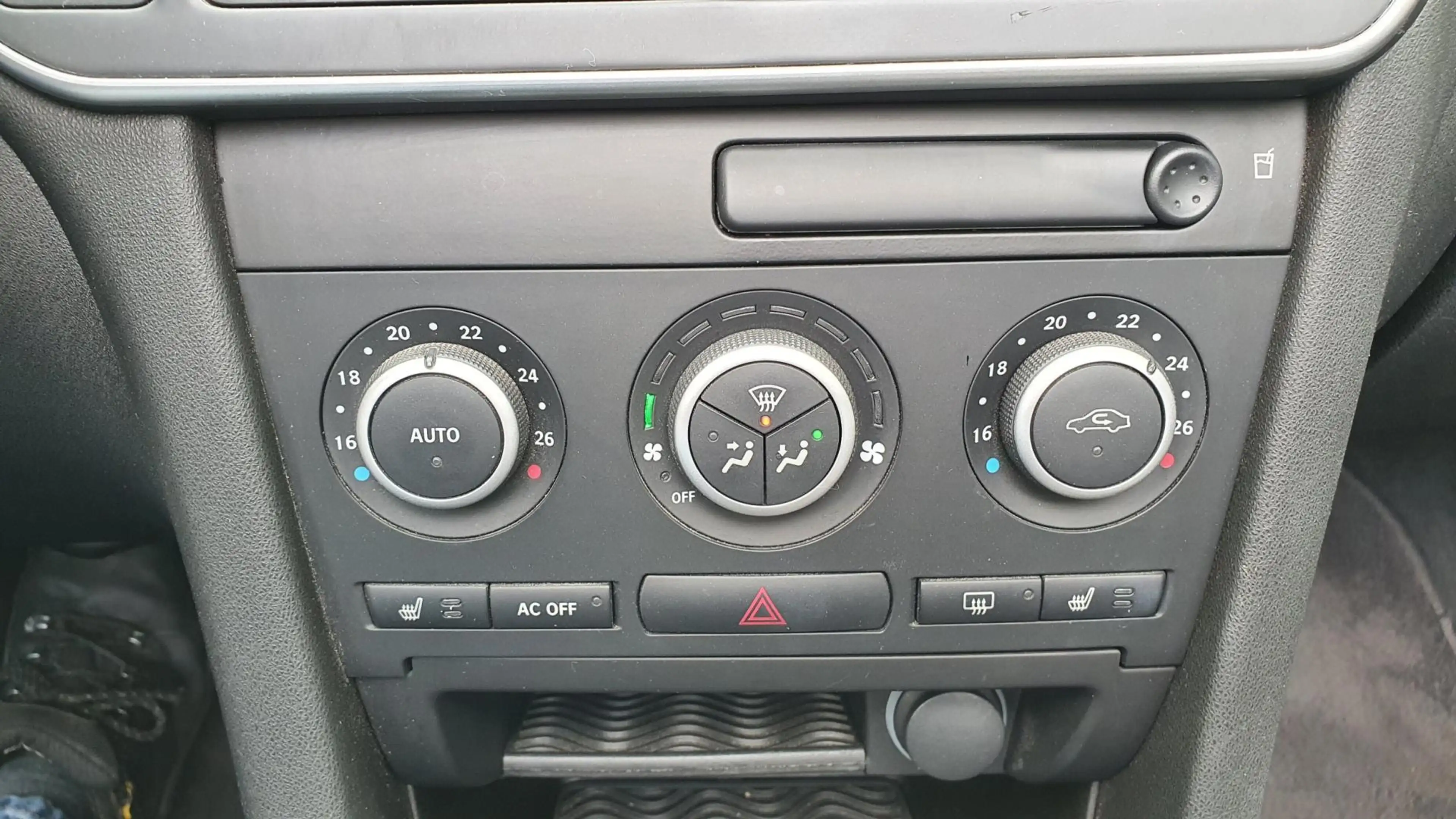 Saab 9-3 SAAB — photo 14
