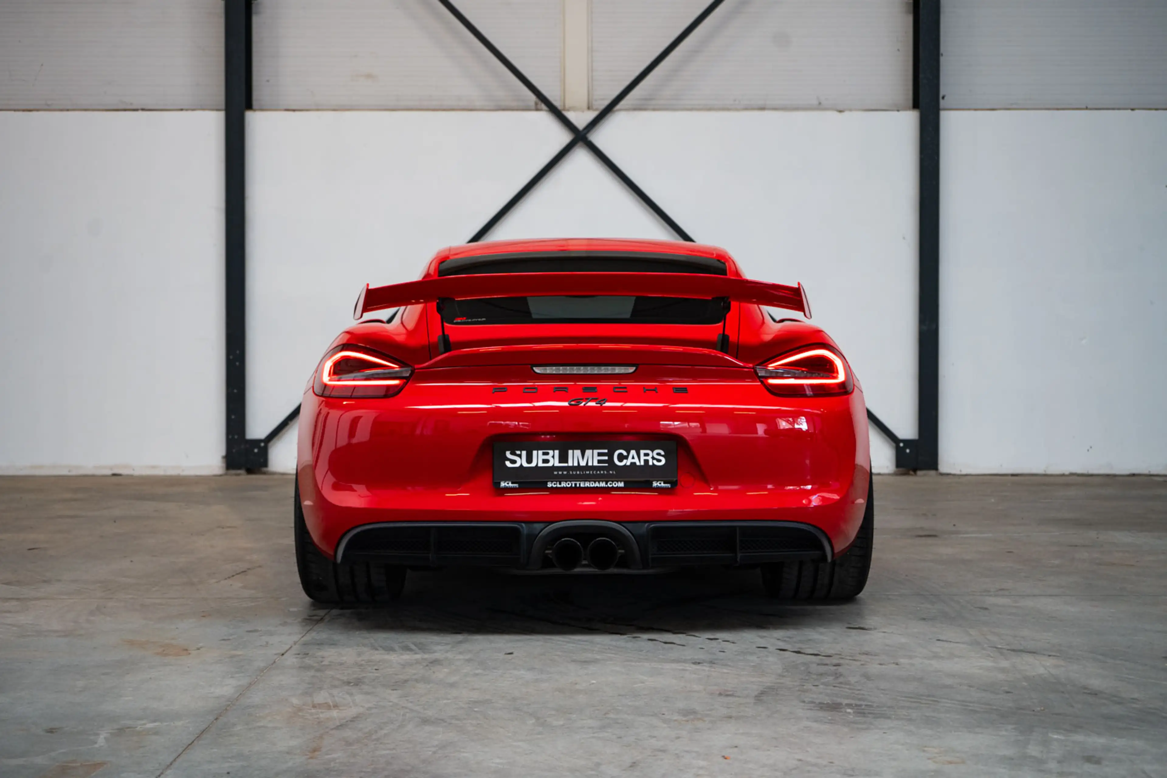 Porsche Cayman GT4 | 3.8 Handgeschakeld | Carmine Red | Carbon In — photo 5