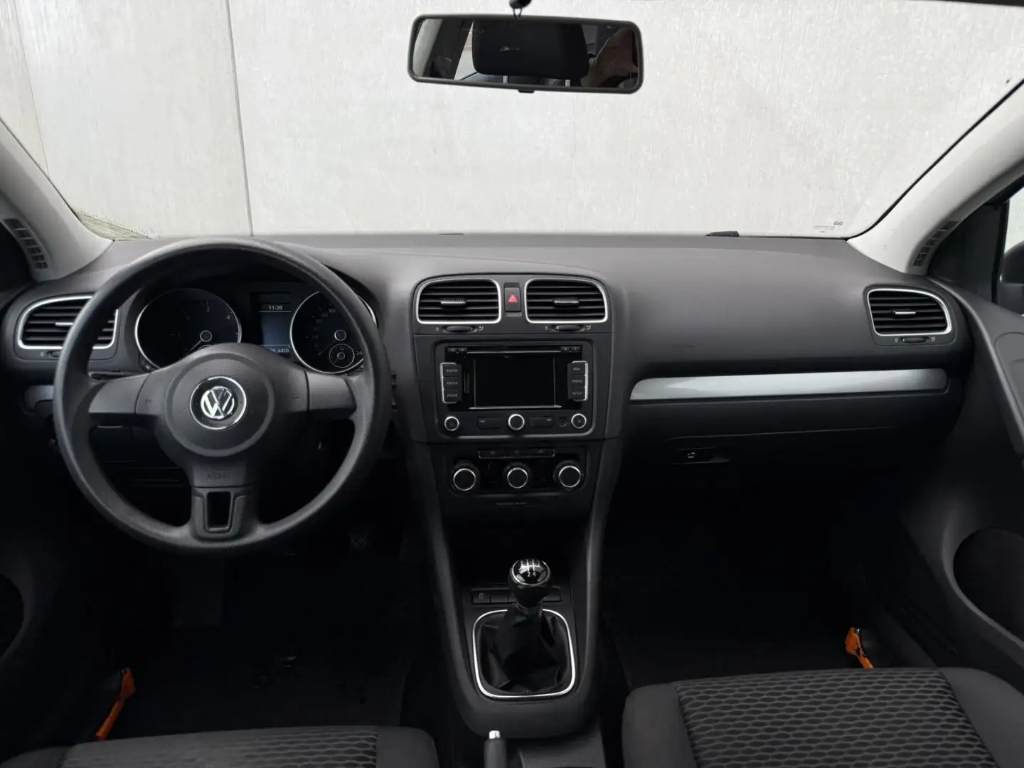 Volkswagen Golf 1.6 TDI Trendline, NAP, Airco, APK Grijs - 2