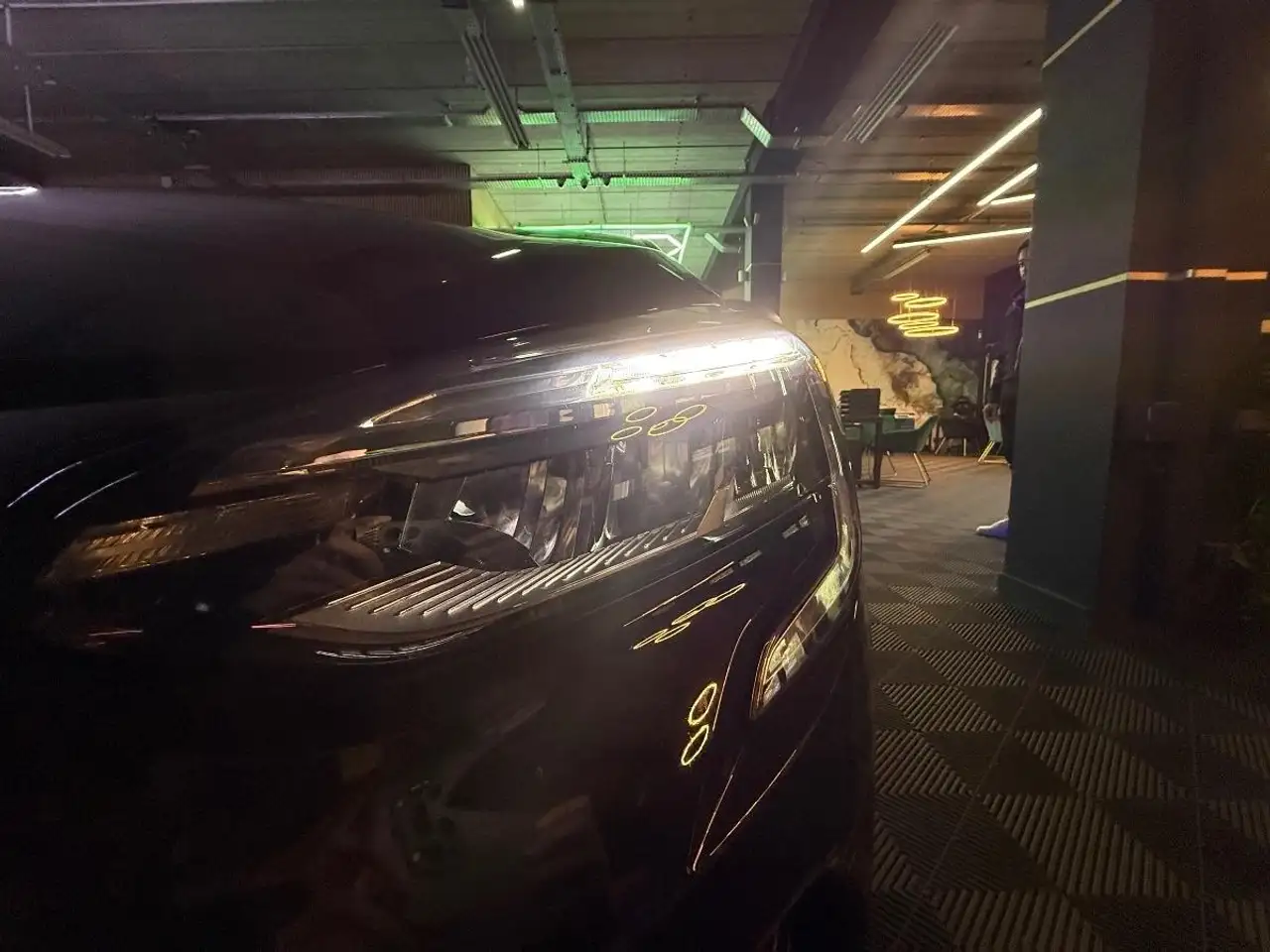 Renault Clio Citadine 5 portes — photo 41