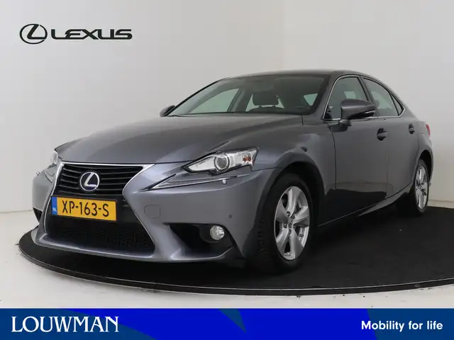Lexus IS 300 300h Business Line | Premium Navigatie | Parkeerse