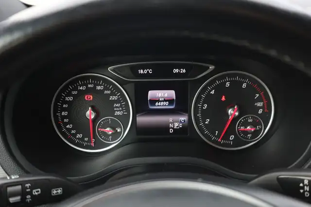 Mercedes-Benz B-Class view 14