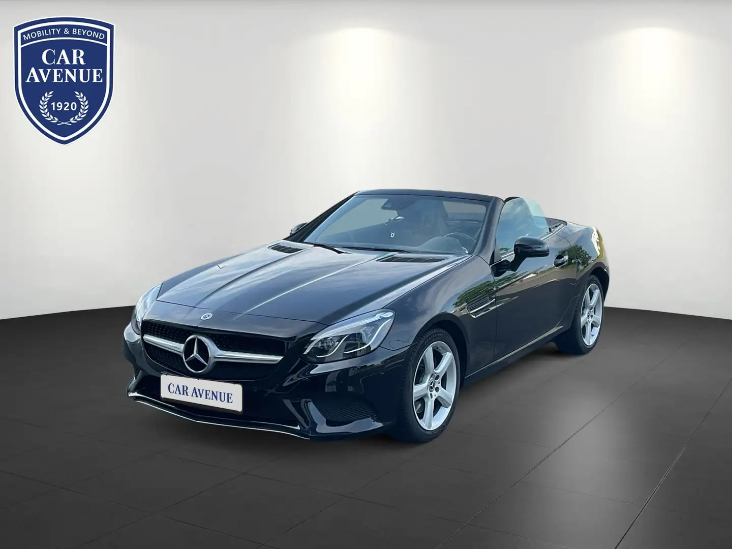 Mercedes-Benz SLC 200 ILS PTS SHZ Airscarf Noir - 1