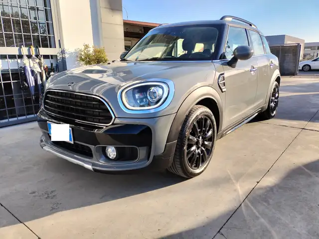 MINI Countryman D