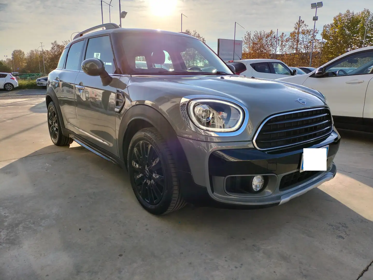 MINI Countryman D Сірий - 2