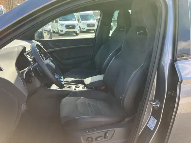 Cupra Ateca view 9