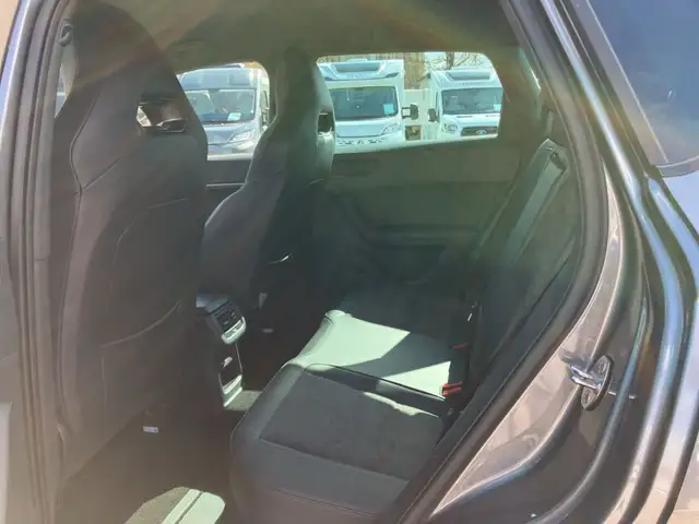 Cupra Ateca view 11