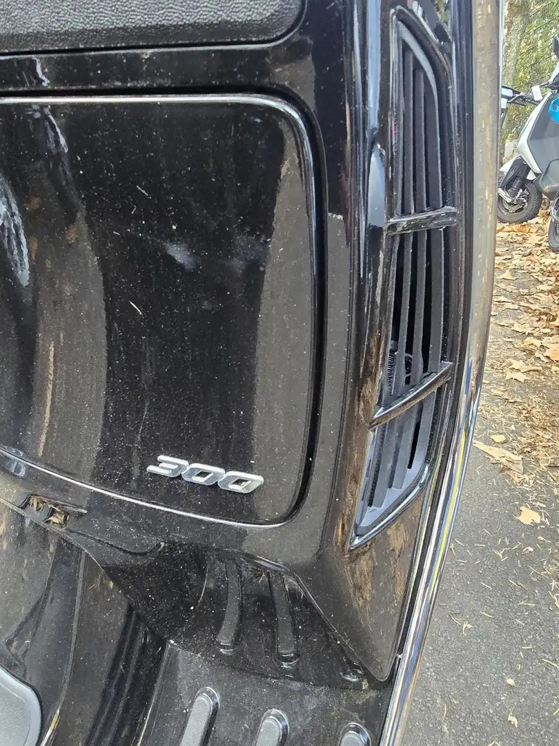 Vespa GTS Super 300 ABS ASR Keyless crna - 1