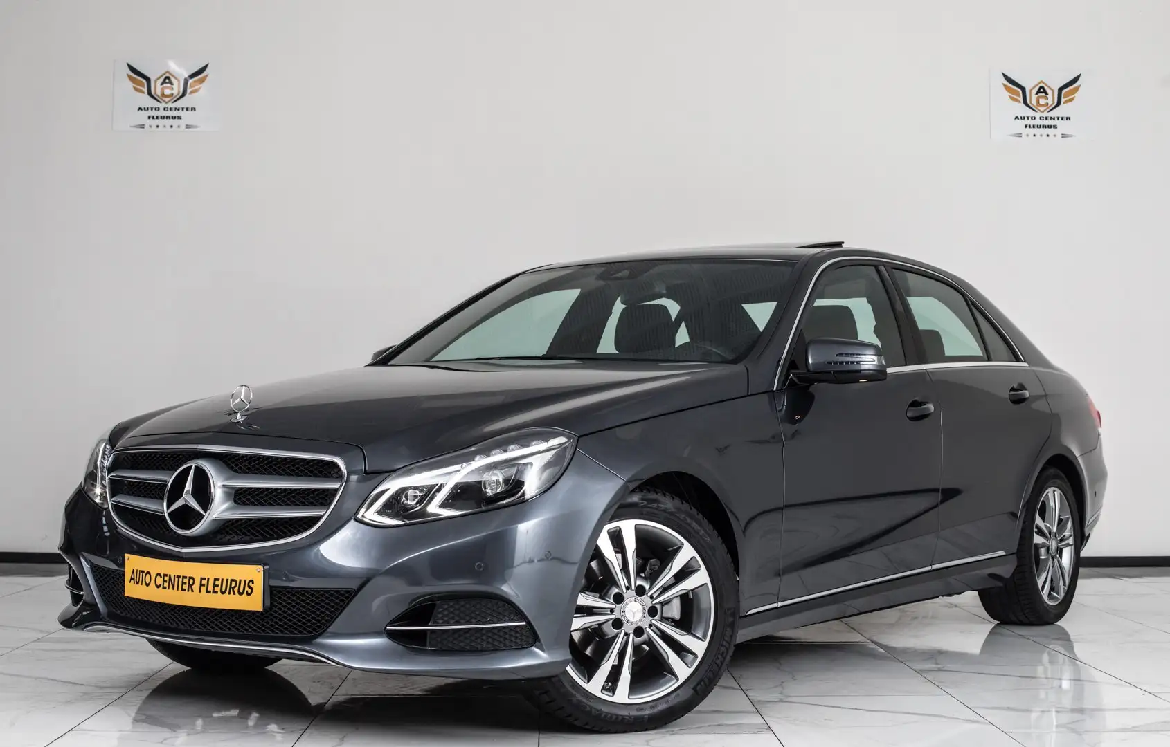 Mercedes-Benz E 200 BlueTEC - Boite automatique - 72.000km Grau - 2