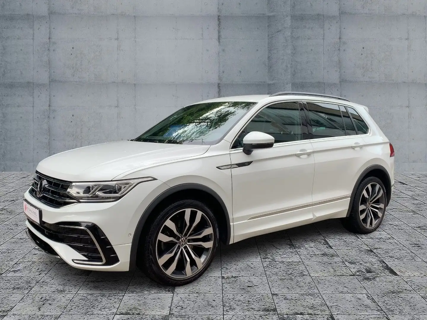 Volkswagen Tiguan 2.0 TDI DSG 4M R-Line MATRIX+NAV+20"+LEDE Weiß - 2
