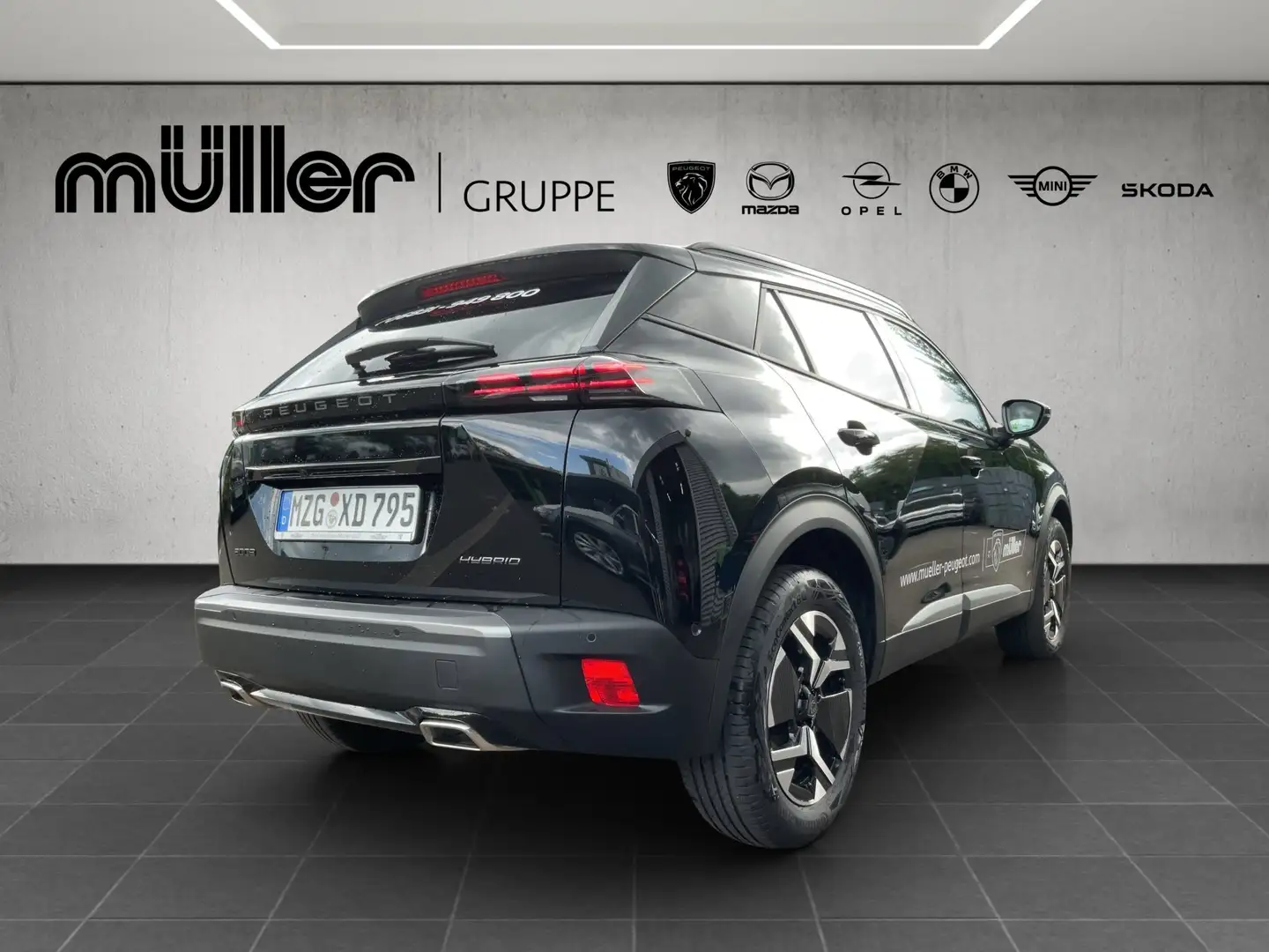 Peugeot 2008 ALLURE HYBRID 136 e-DSC6 Hybrid Schwarz - 2