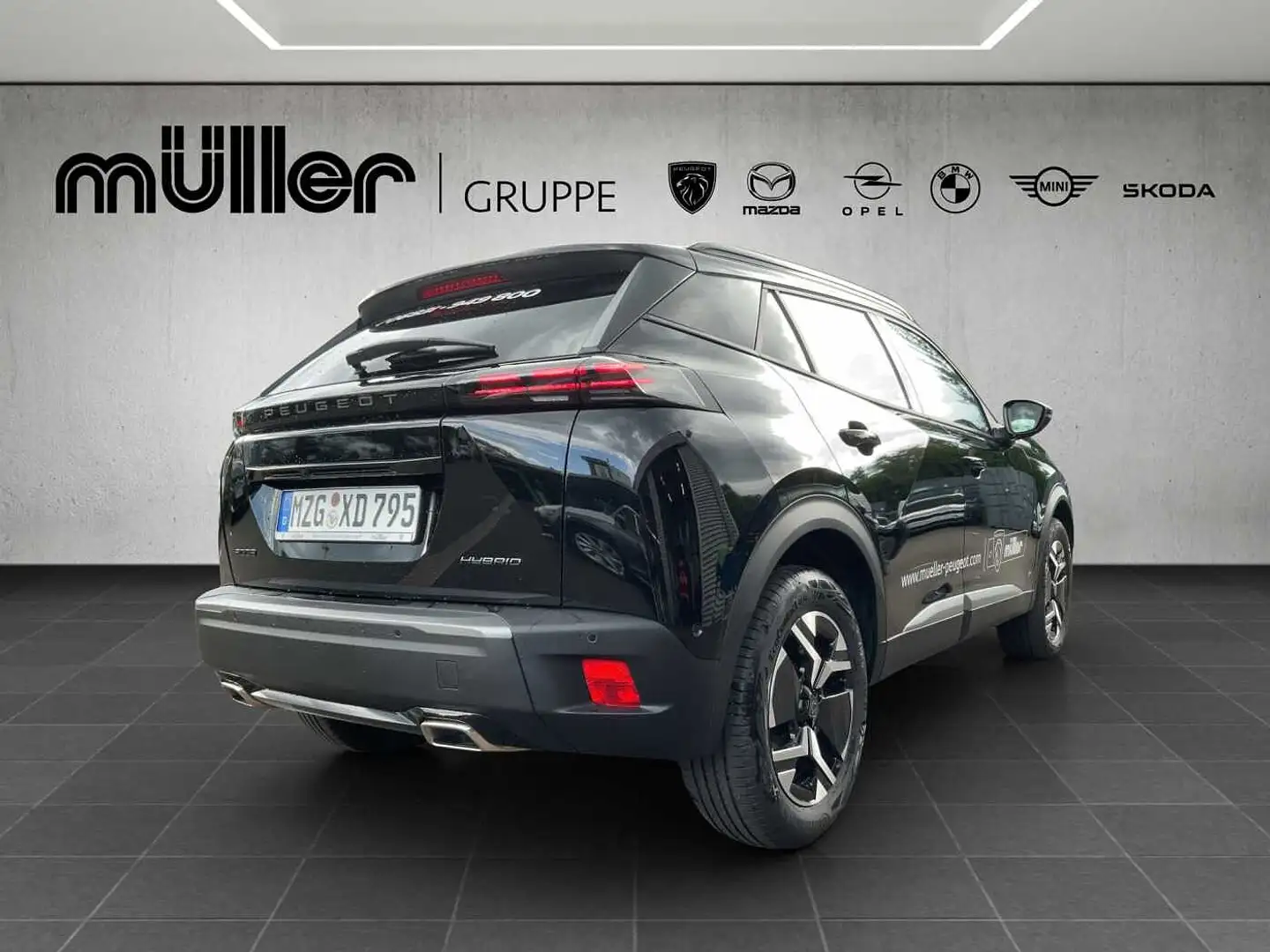 Peugeot 2008 Allure Hybrid 136 e-DSC Schwarz - 2