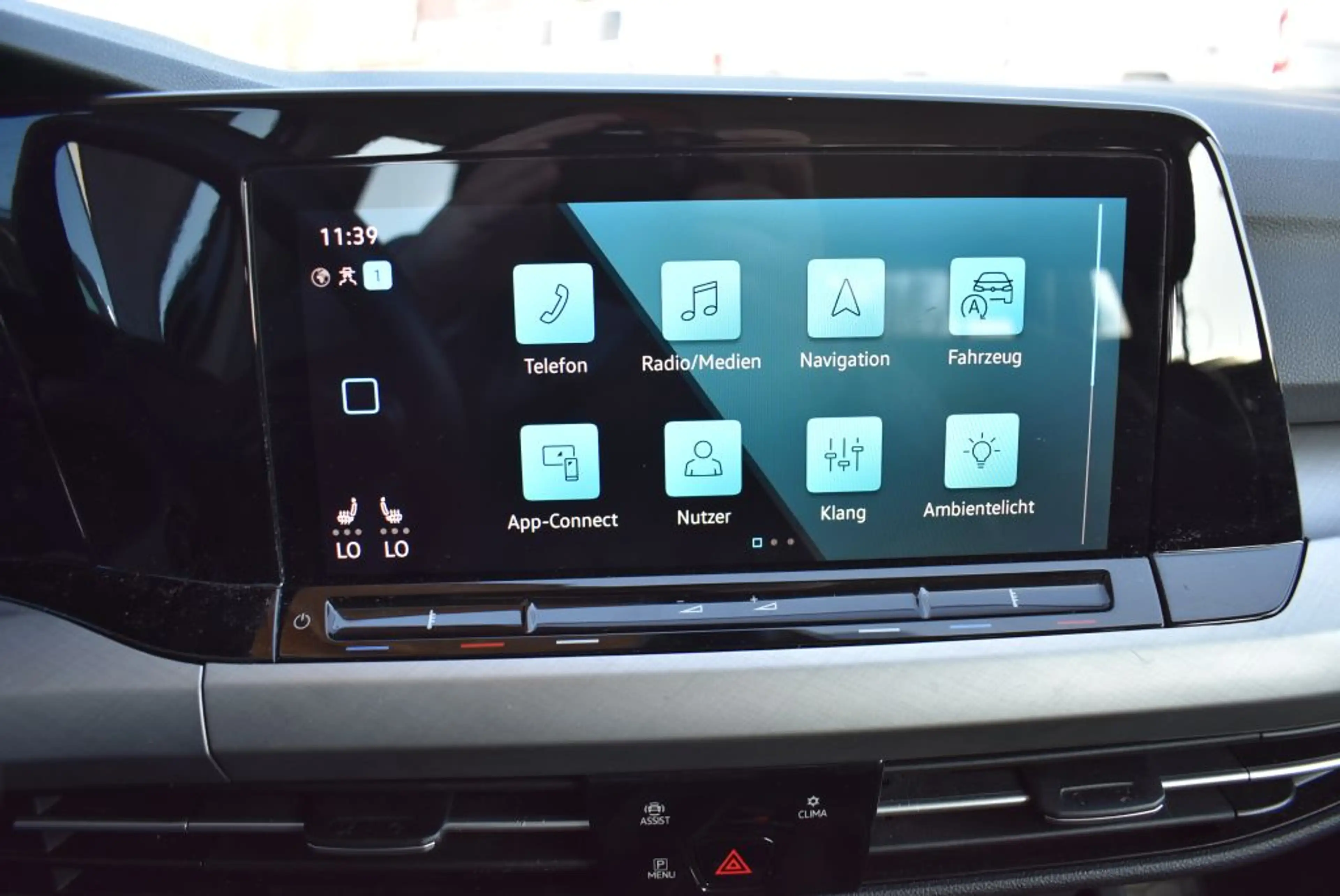 Volkswagen Golf Variant 2.0 TDI SCR DSG Life DSG LED-Scheinwerfer Navi Alu — photo 15