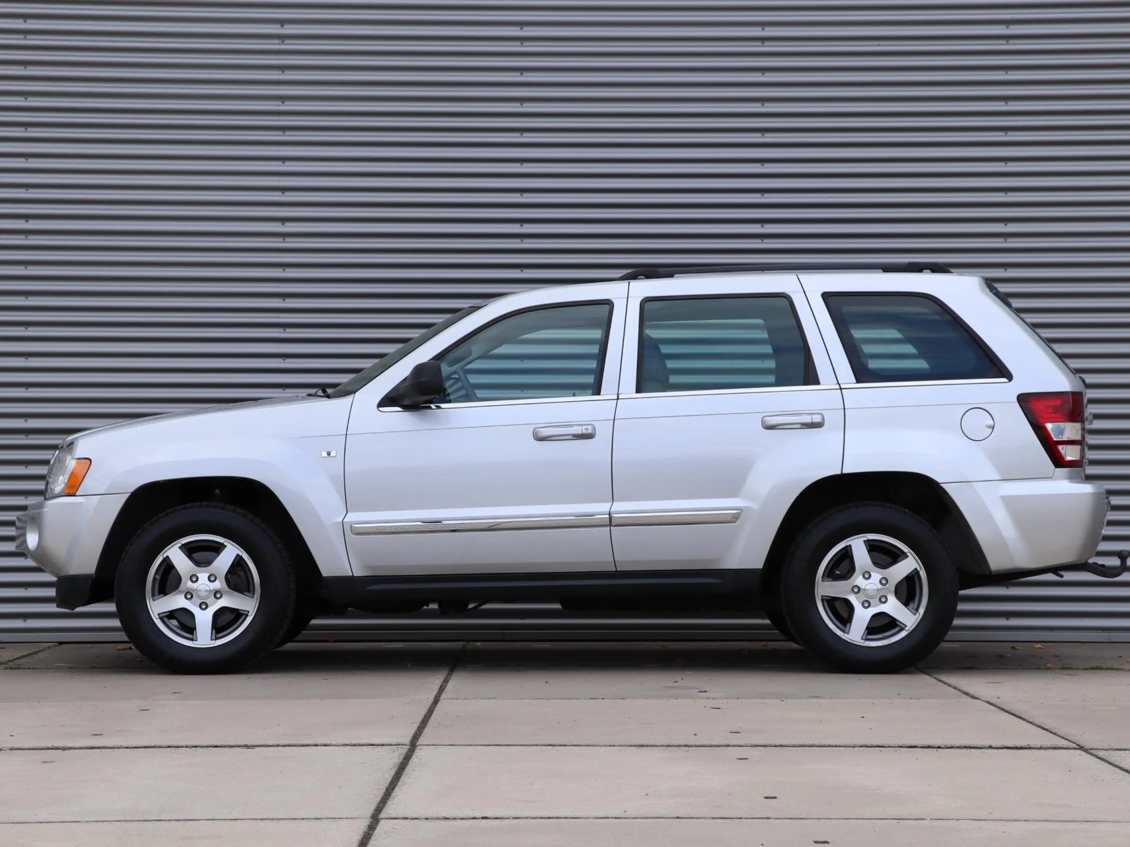 Jeep Grand Cherokee 5.7 V8 Hemi Limited *Nederlands geleverd*Leder*Nav — photo 4