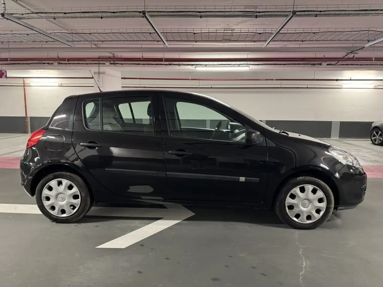 Renault Clio Citadine 5 portes — photo 5
