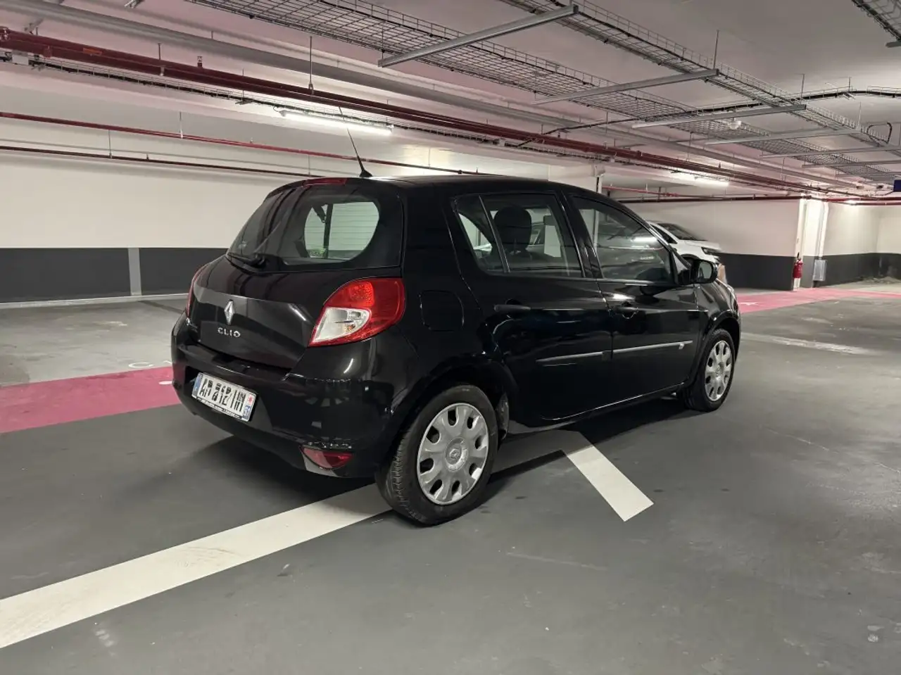 Renault Clio Citadine 5 portes — photo 6