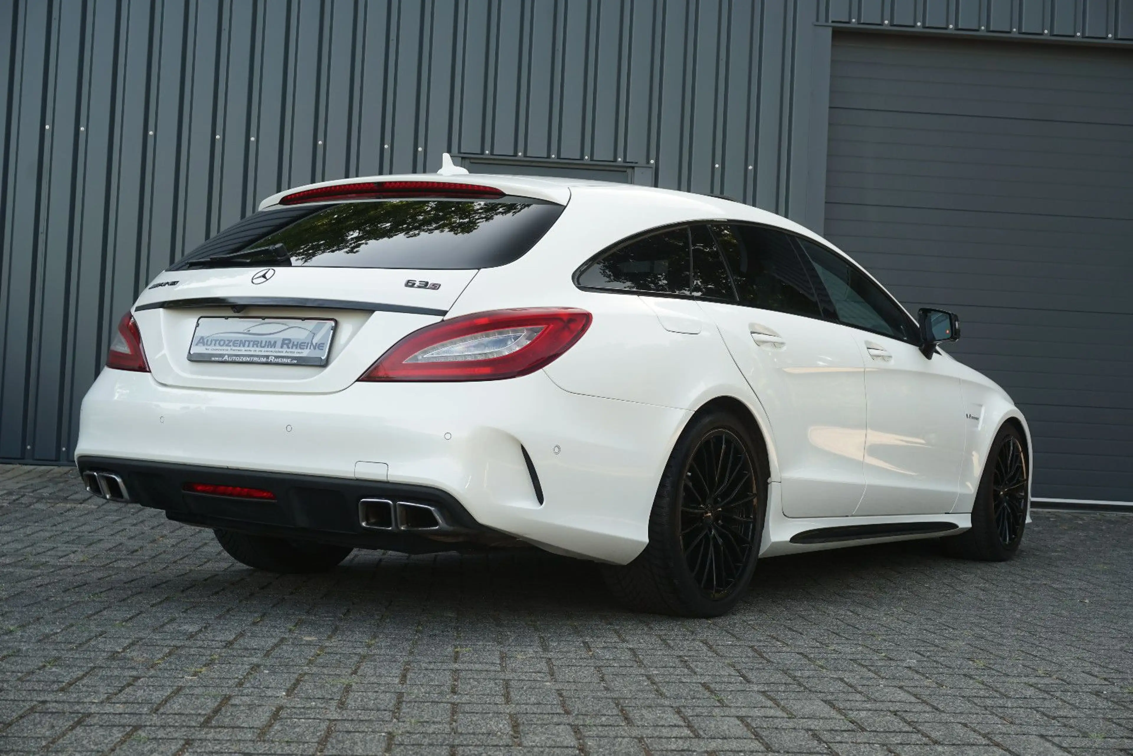 Mercedes-Benz CLS 63 AMG CLS 63 AMG 4M SB 389,-Mtl. Keyl. 360° Distr+ H&K — photo 7