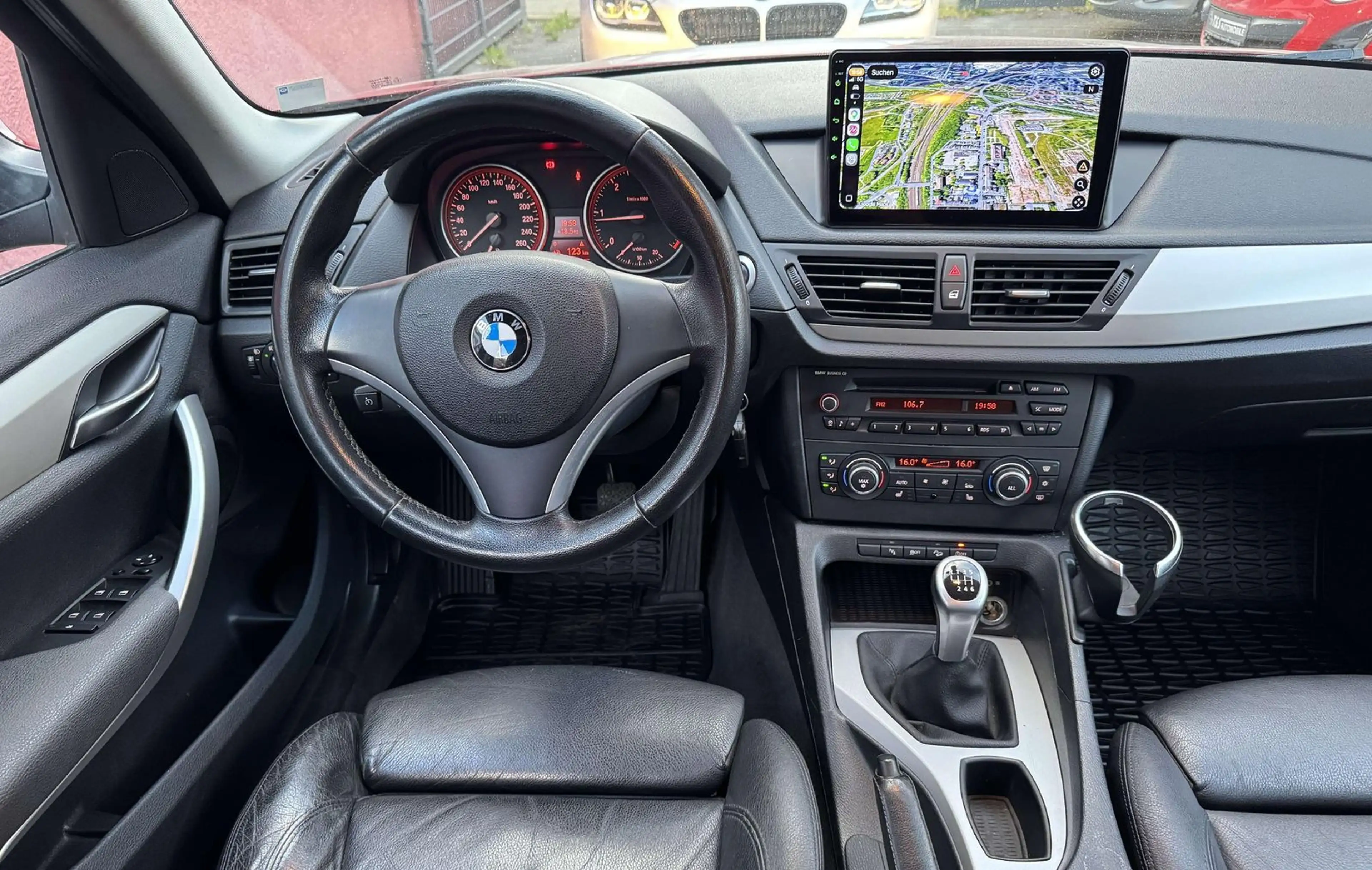 BMW X1 20d xDrive -Carplay-Navi-Klima-AHK-SHZ-PDC- — photo 15