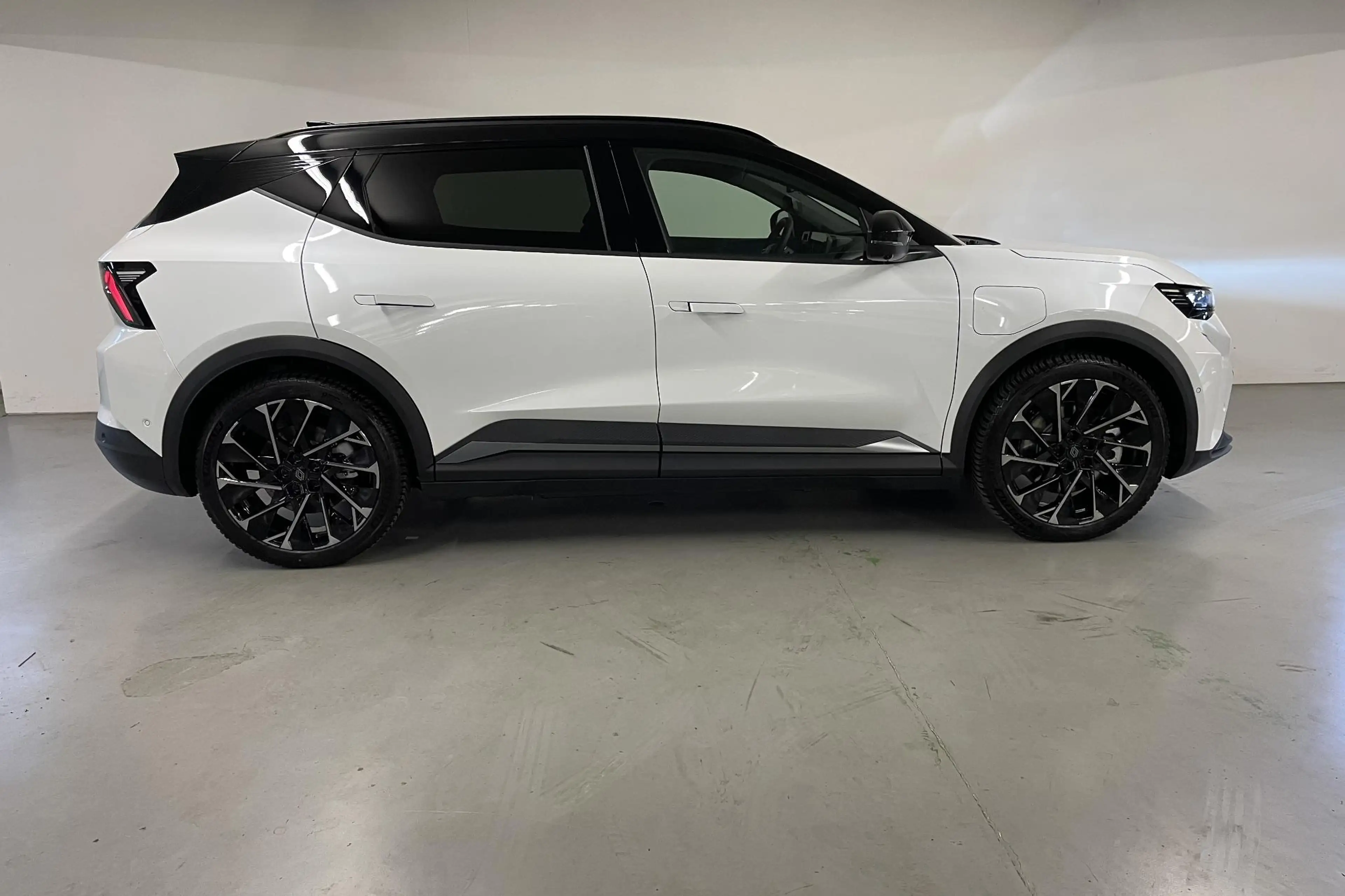 Renault Scenic E-Tech EV87 long range esprit Alpine | Pack advanc — photo 5