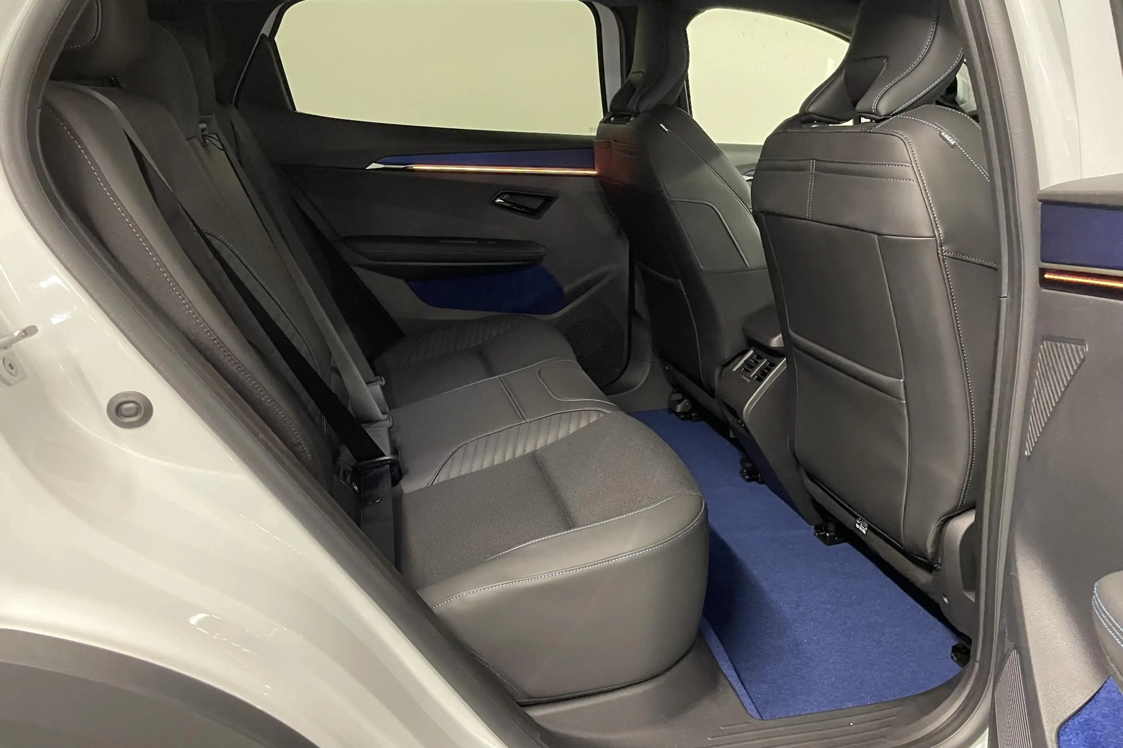 Renault Scenic E-Tech EV87 long range esprit Alpine | Pack advanc — photo 15