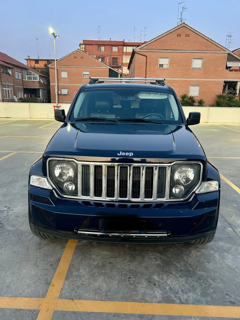 Jeep Cherokee 2.8 crd Overland auto my11 - 1