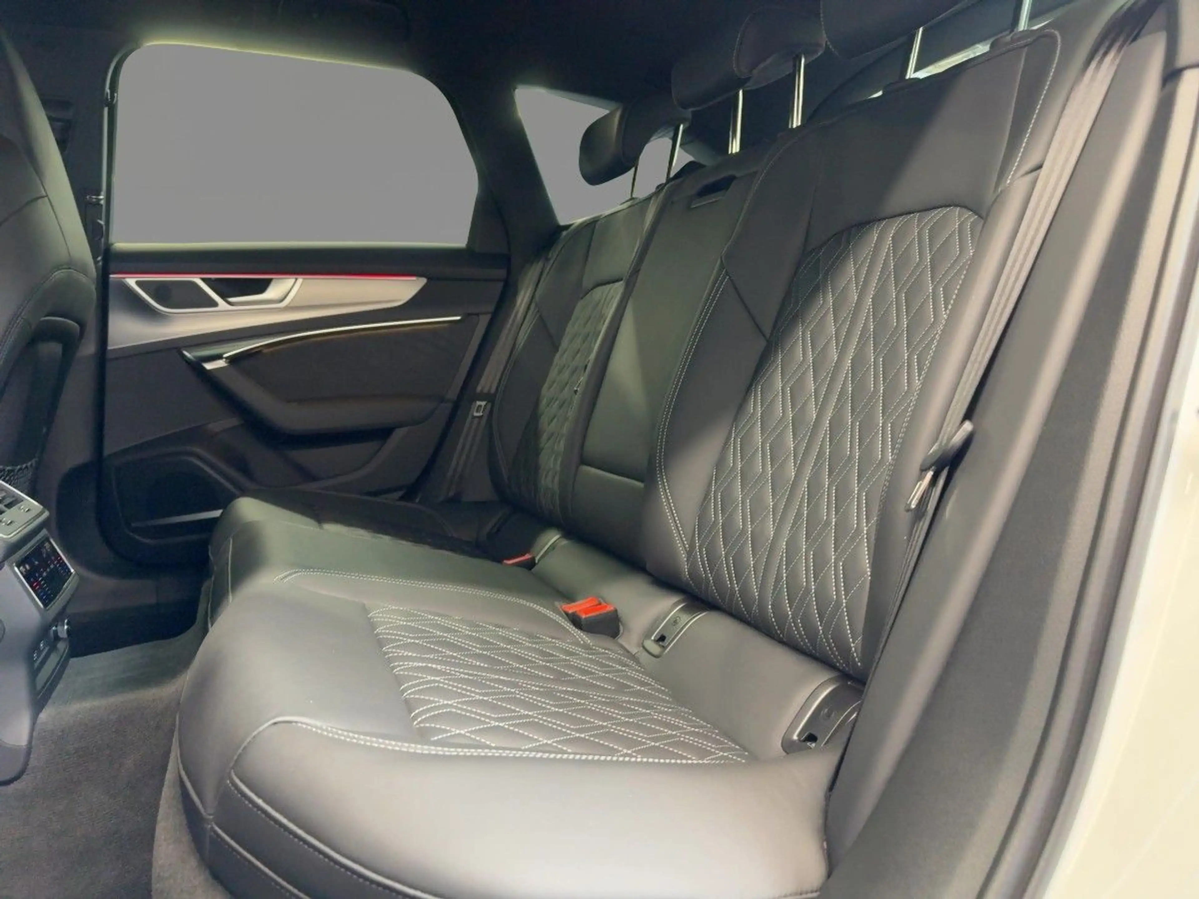 Audi S6 3.0 TDI quattro Matrix B&O Kamera AHK N — photo 9