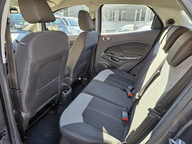 Ford Ecosport view 8