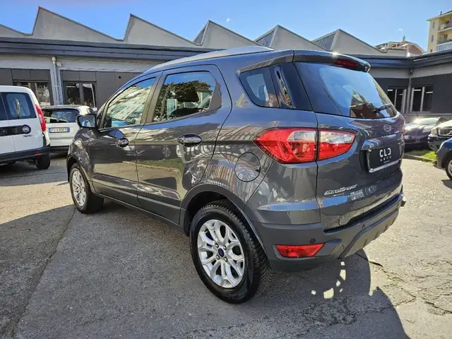 Ford Ecosport view 5