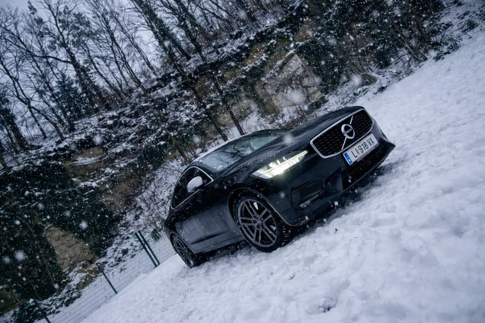 Volvo S90 D5 AWD Geartronic R Design - 2