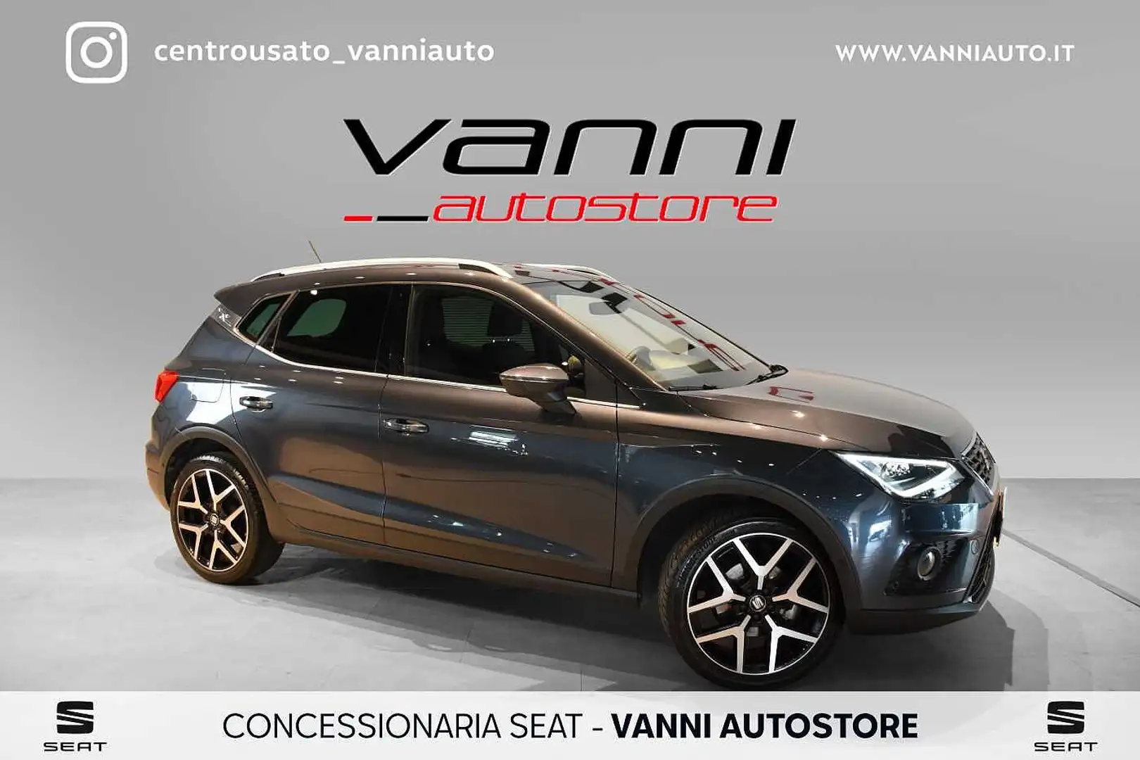 SEAT Arona 1.0 TGI FR Gris - 1