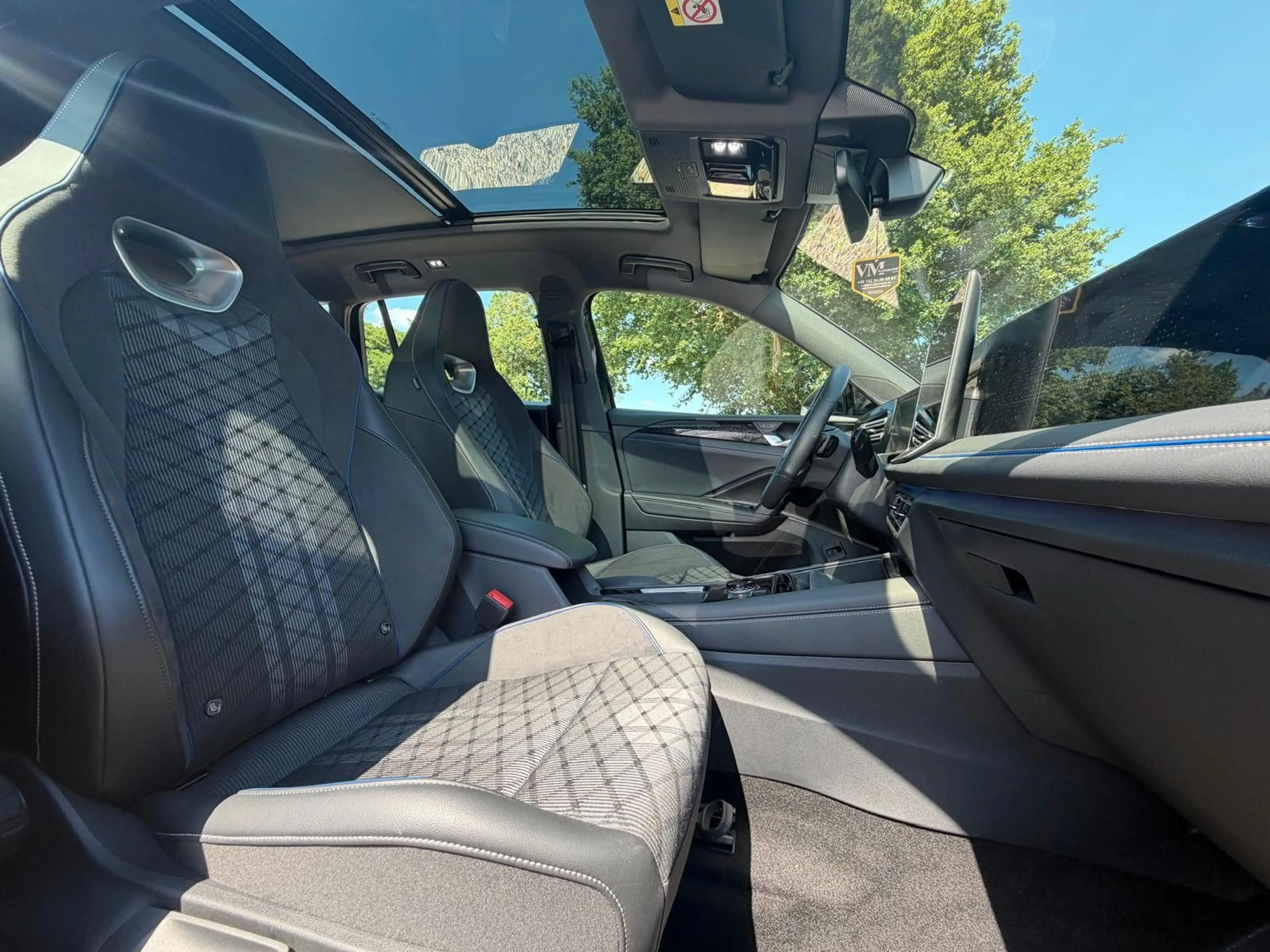 Volkswagen Tiguan R-Line Pano*ACC*360Kamera*HUP*AHK — photo 9