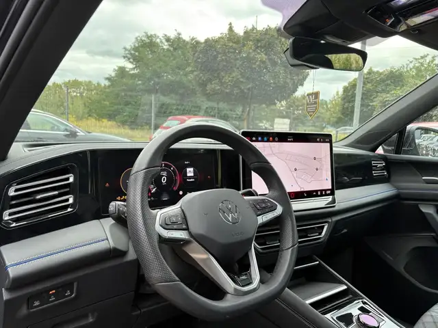 Volkswagen Tiguan view 8
