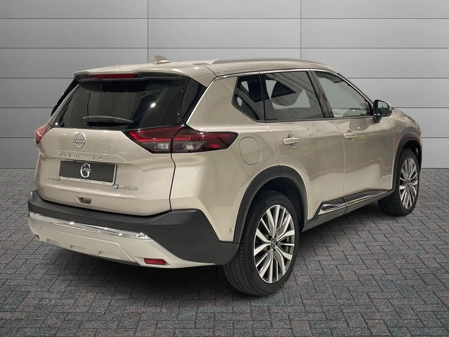 Nissan X-Trail 1.5 e-power Tekna e-4orce 4wd auto Gris - 2