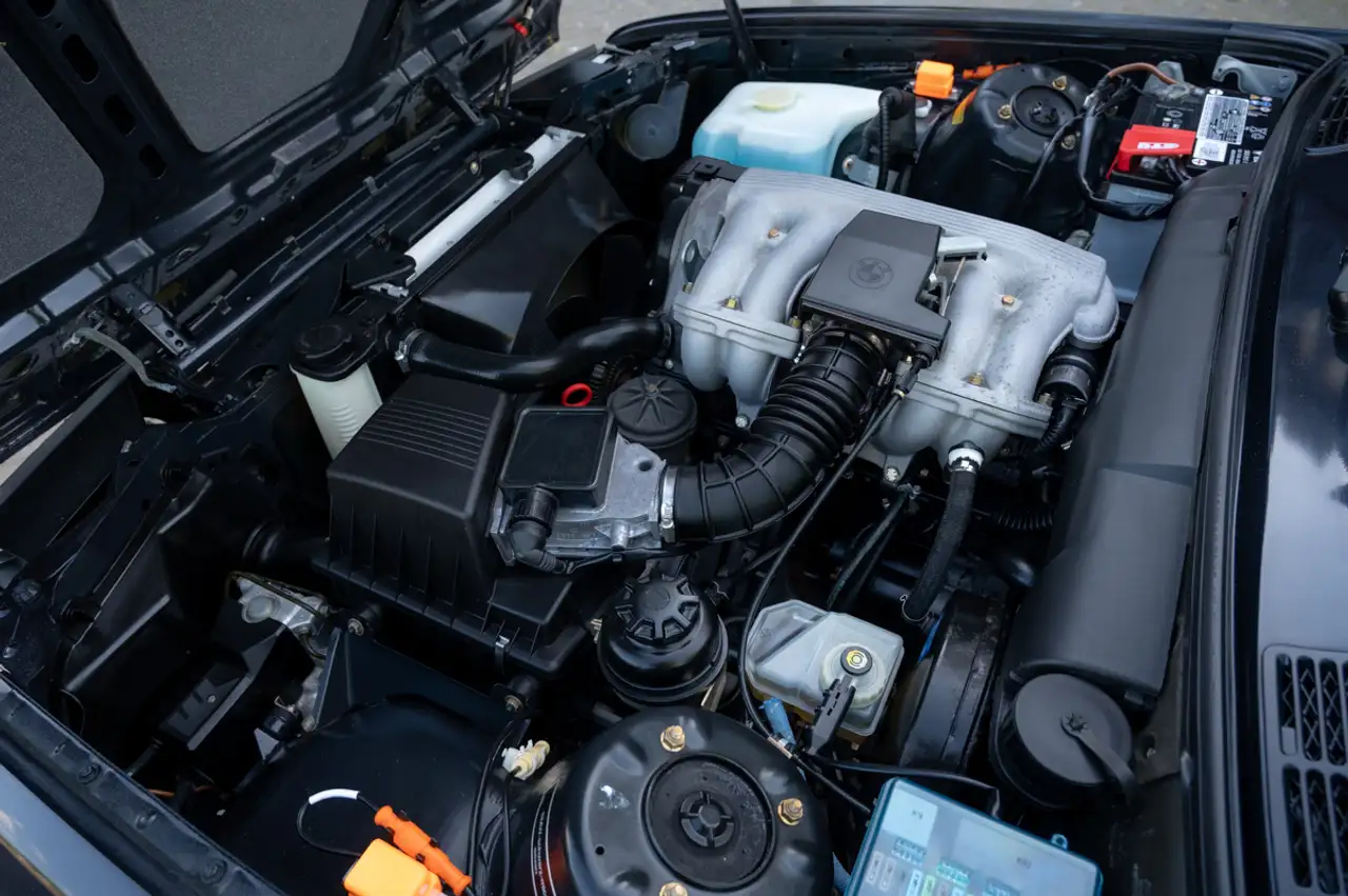 BMW 316 3-Serie 316i E30 Touring Design Edition, foto 9