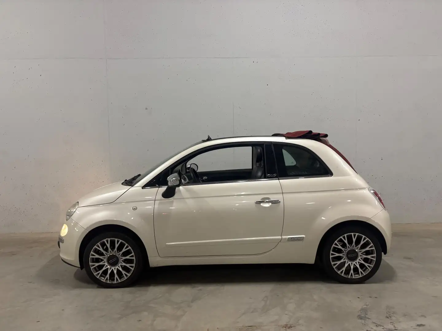 Fiat 500C 1.2 Lounge Automaat Leer Clima Cruise Control PDC - 2