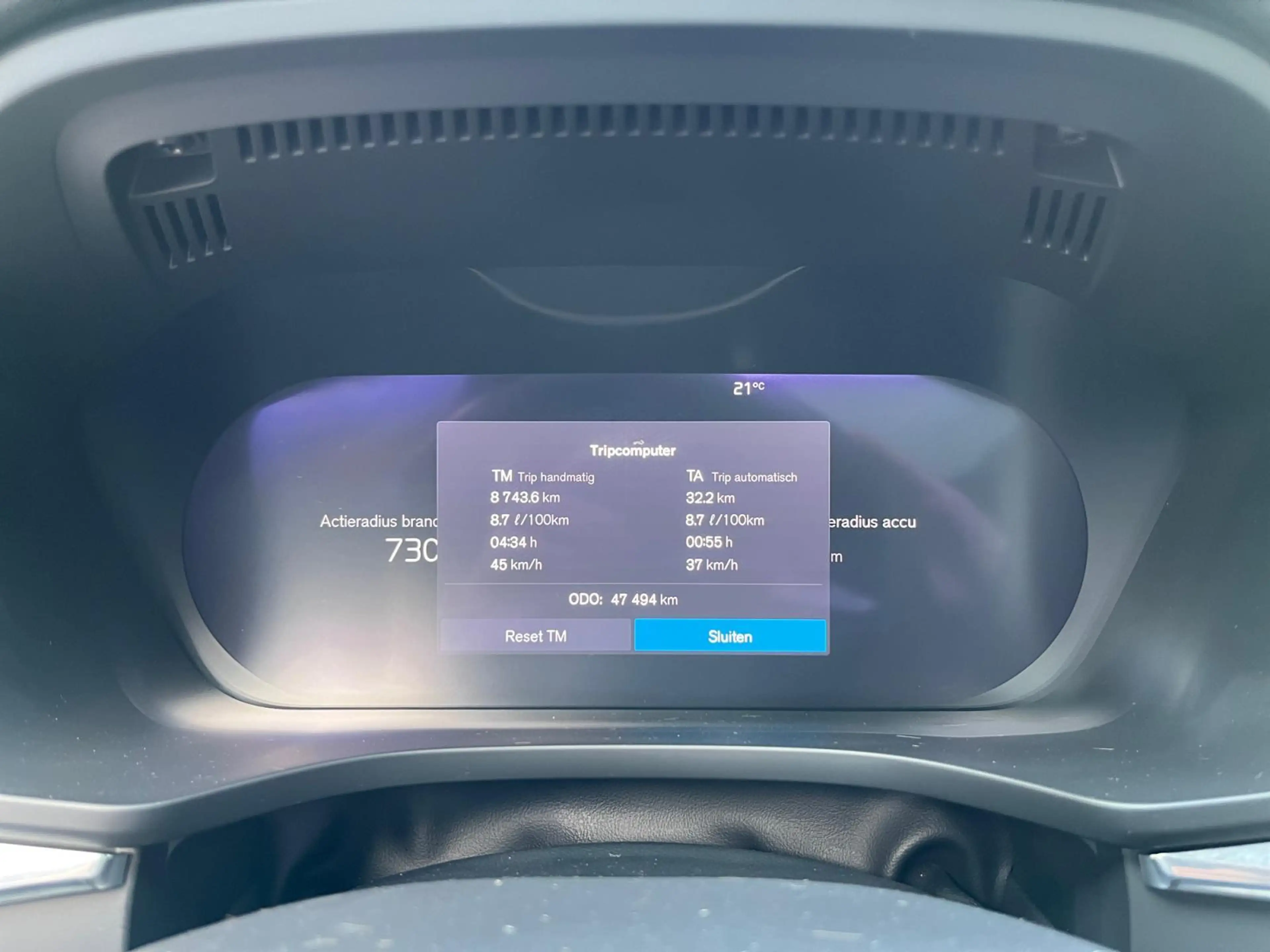 Volvo XC60 2.0 T6 Plug-in hybrid AWD Plus Dark | Trekhaak | P — photo 13