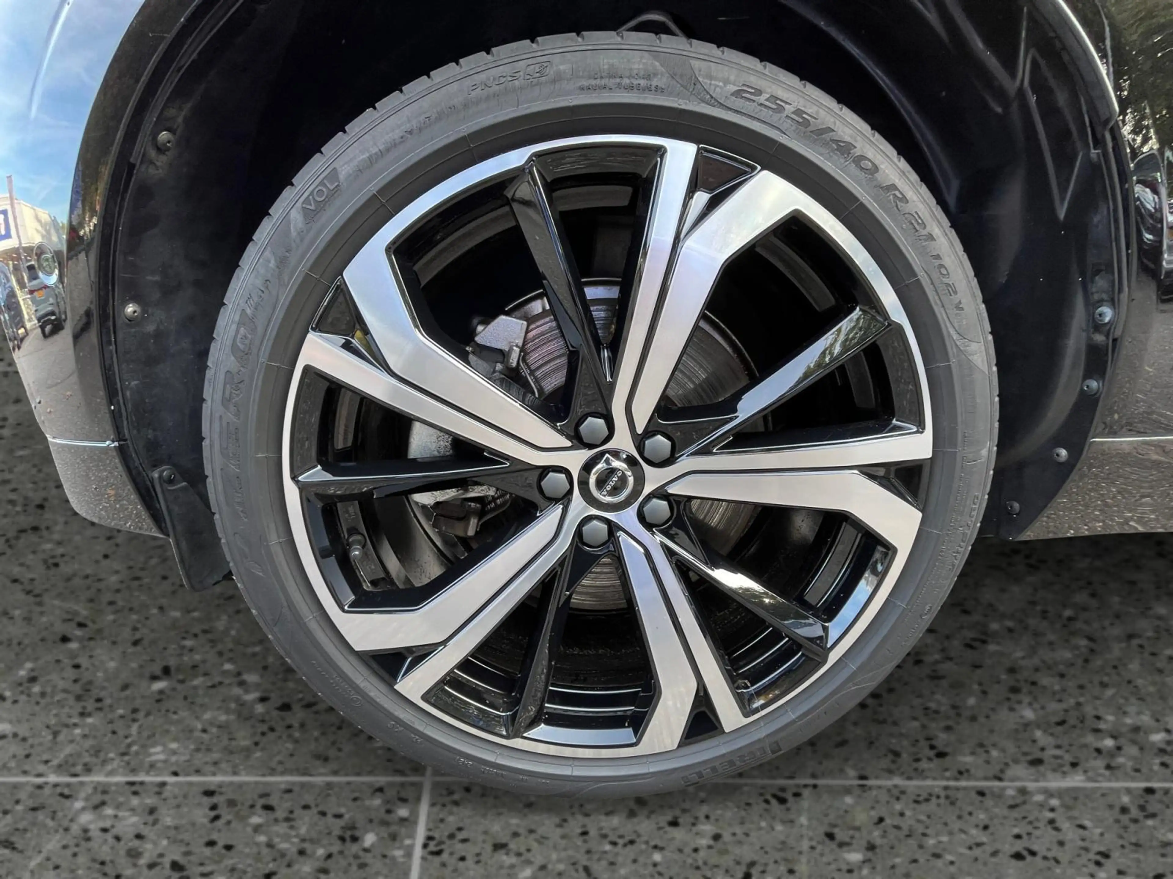 Volvo XC60 2.0 T6 Plug-in hybrid AWD Plus Dark | Trekhaak | P — photo 9