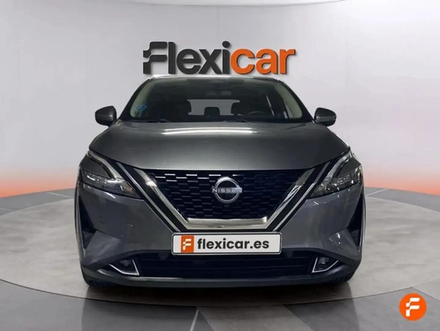 Nissan Qashqai DIG-T 103kW (140CV) mHEV 4x2 Acenta Gris - 2