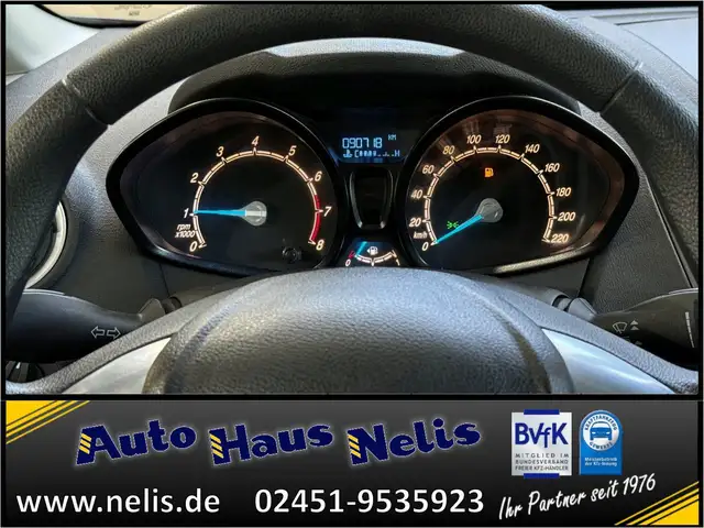 Ford Fiesta view 11