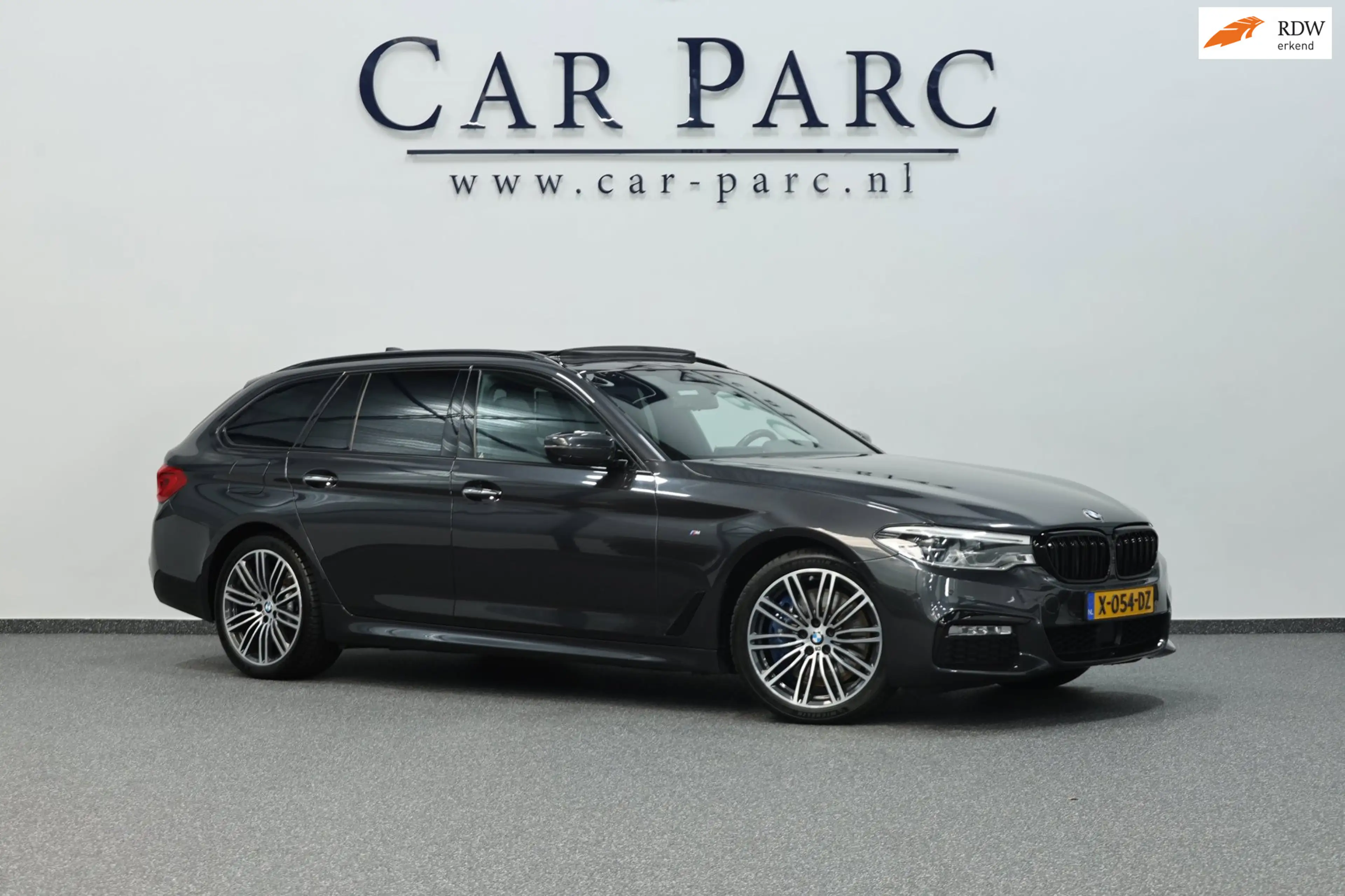 BMW 540 5-serie Touring 540i xDrive M-Sport LED/VIRTUAL/SF