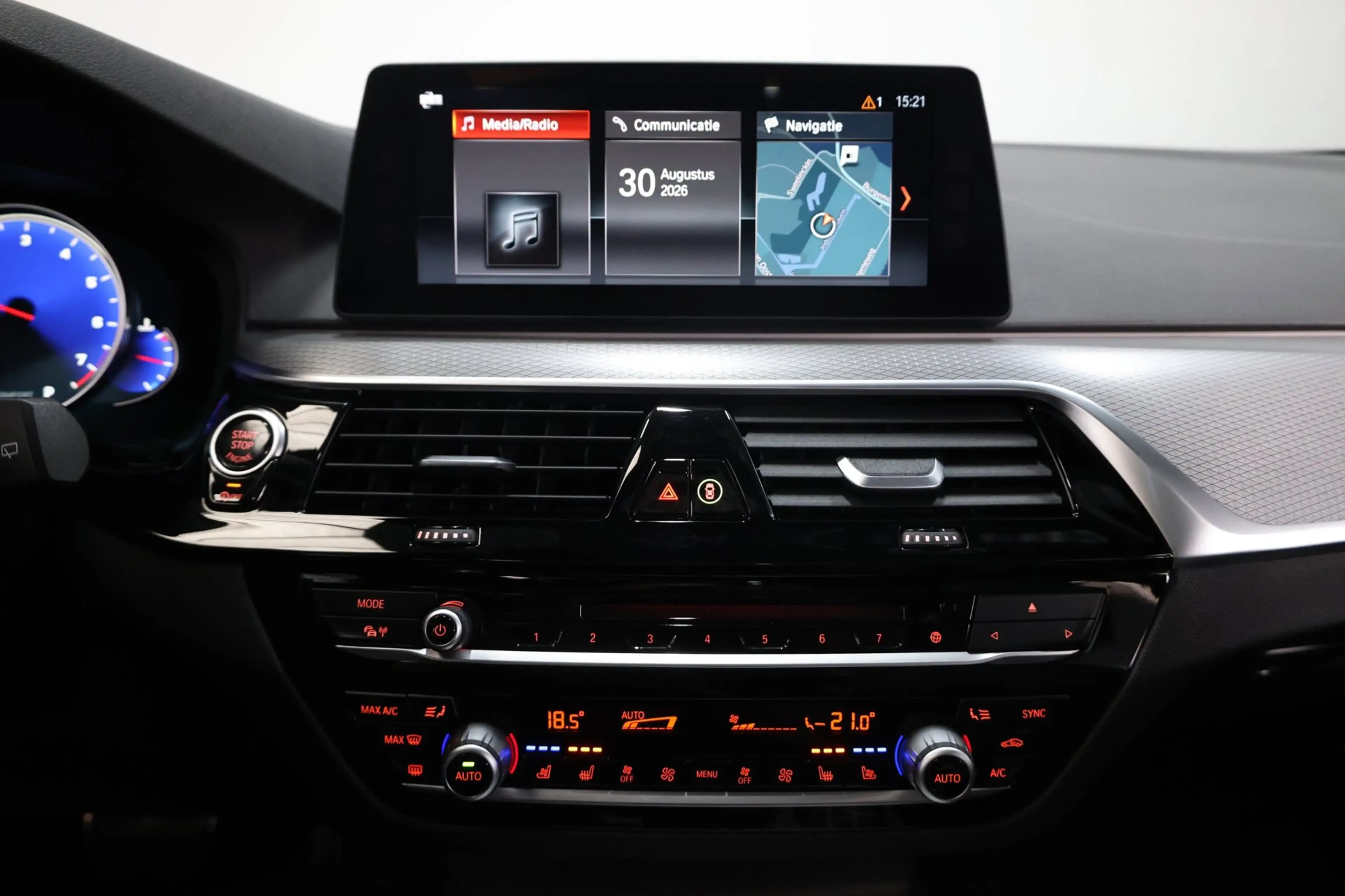 BMW 540 5-serie Touring 540i xDrive M-Sport LED/VIRTUAL/SF — photo 12