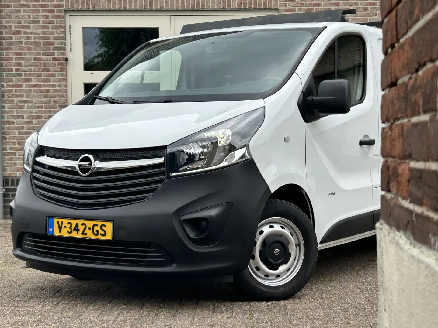 Opel Vivaro 1.6 CDTI L1H1 Sport EcoFlex Airco Navi Dealer O.H. Wit - 2