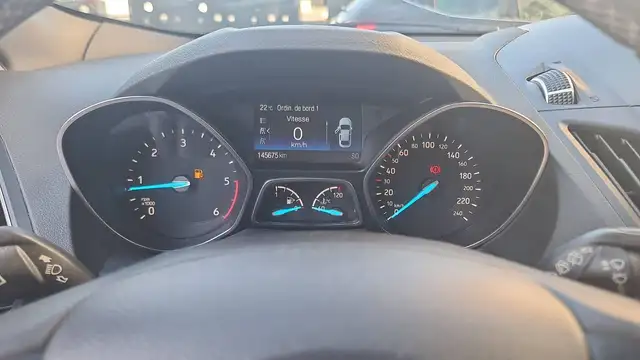 Ford Kuga view 12