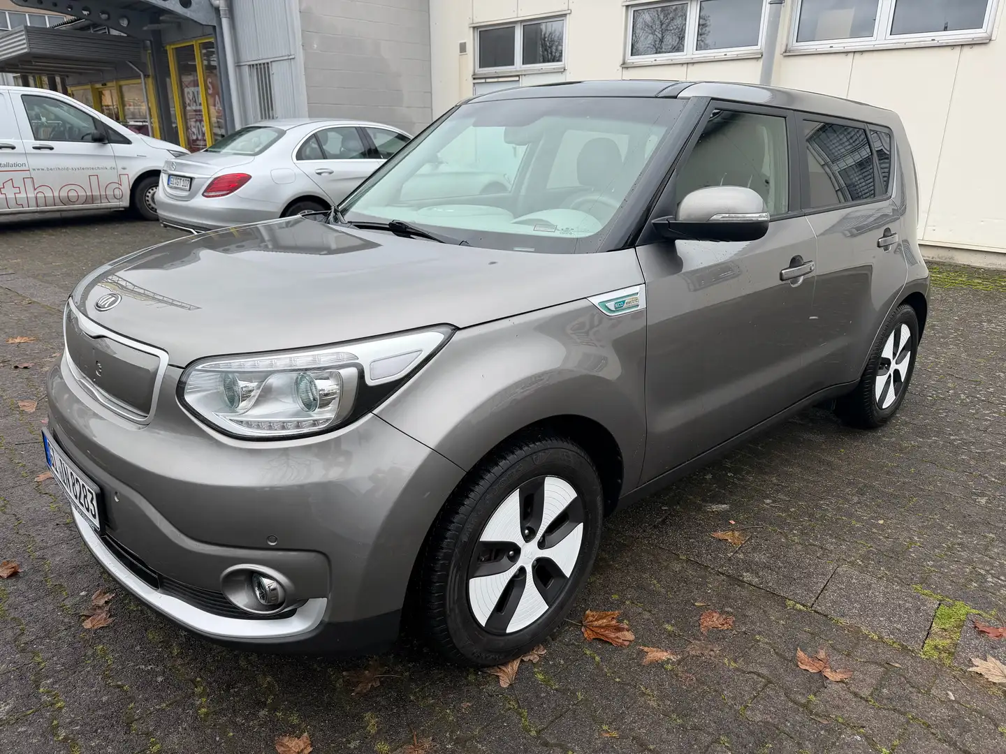 Kia Soul Neu TÜV/Soul EV Play/KOMFORTPAKET/Scheckheft Gri - 1