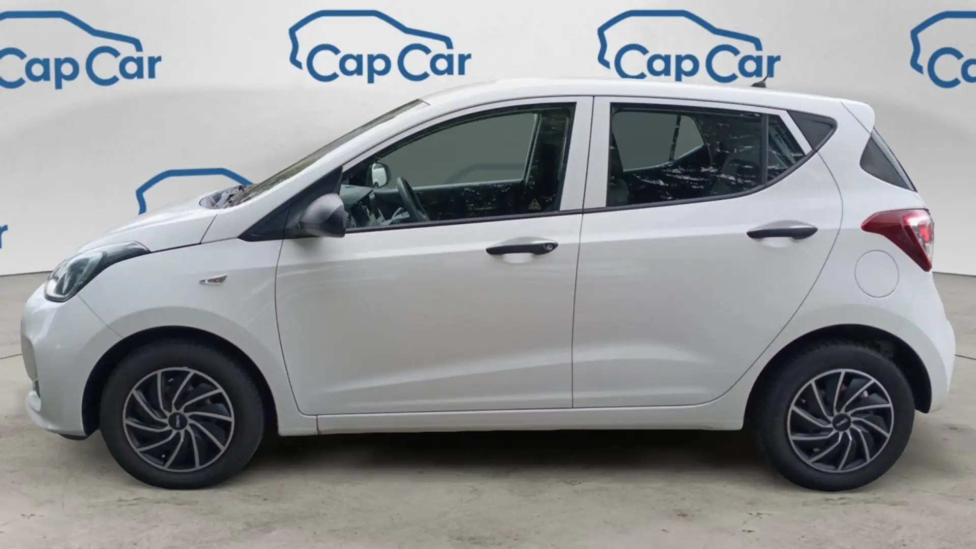 Hyundai i10 1.0 66 Initia Blanc - 2