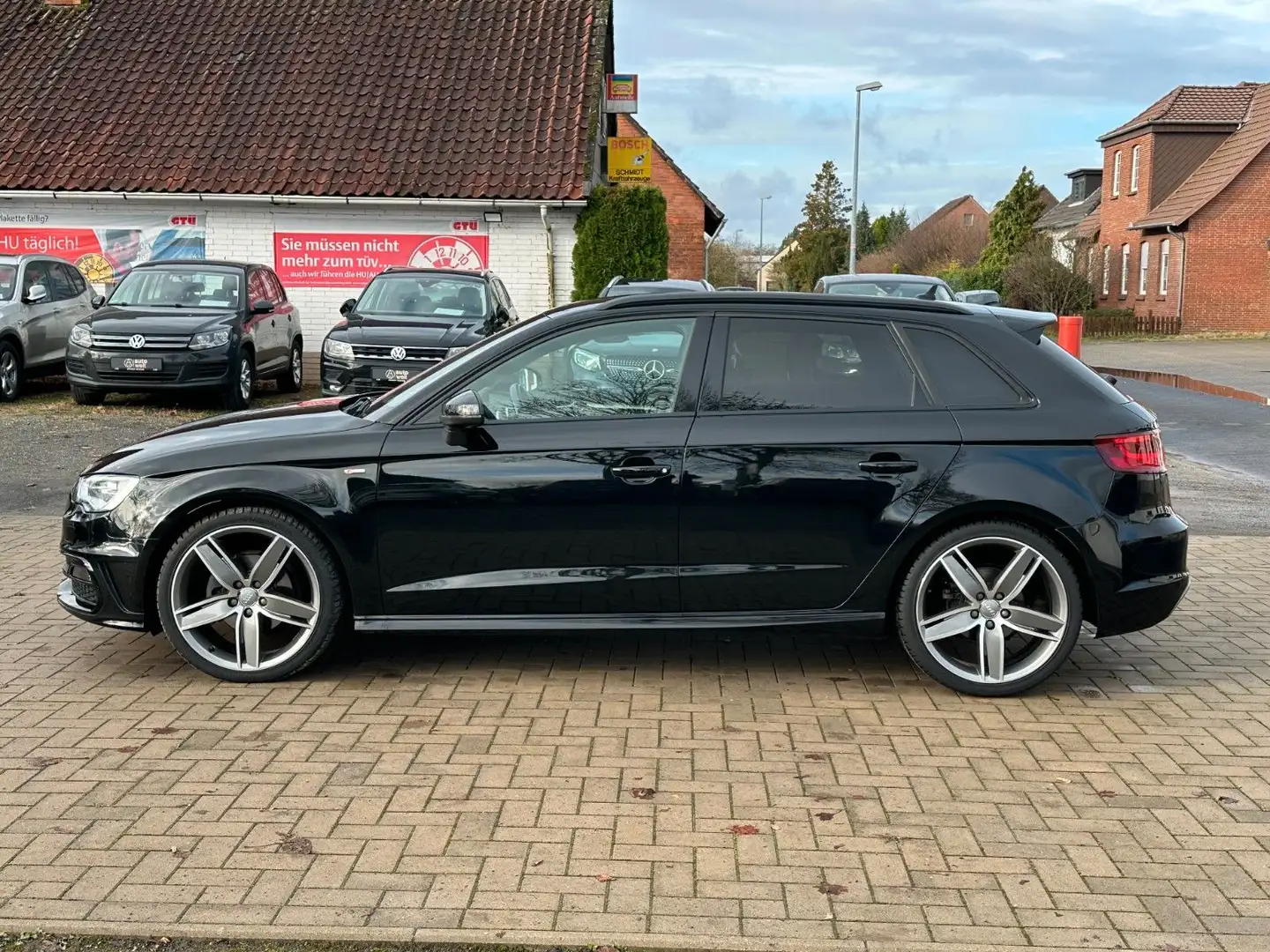 Audi A3 Sportback 2.0 TDI, DSG, 3x S Line, Scheckheft Noir - 2
