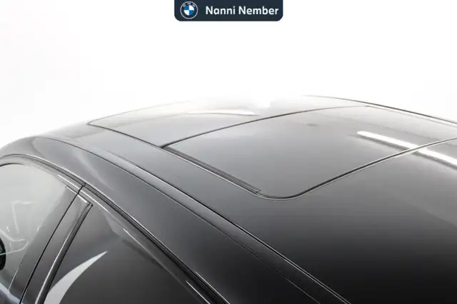 BMW X6 view 9