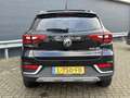 MG ZS MG EV Luxury 45 kWh € 8.800 NETTO | Leder | Pano | Zwart - thumbnail 6