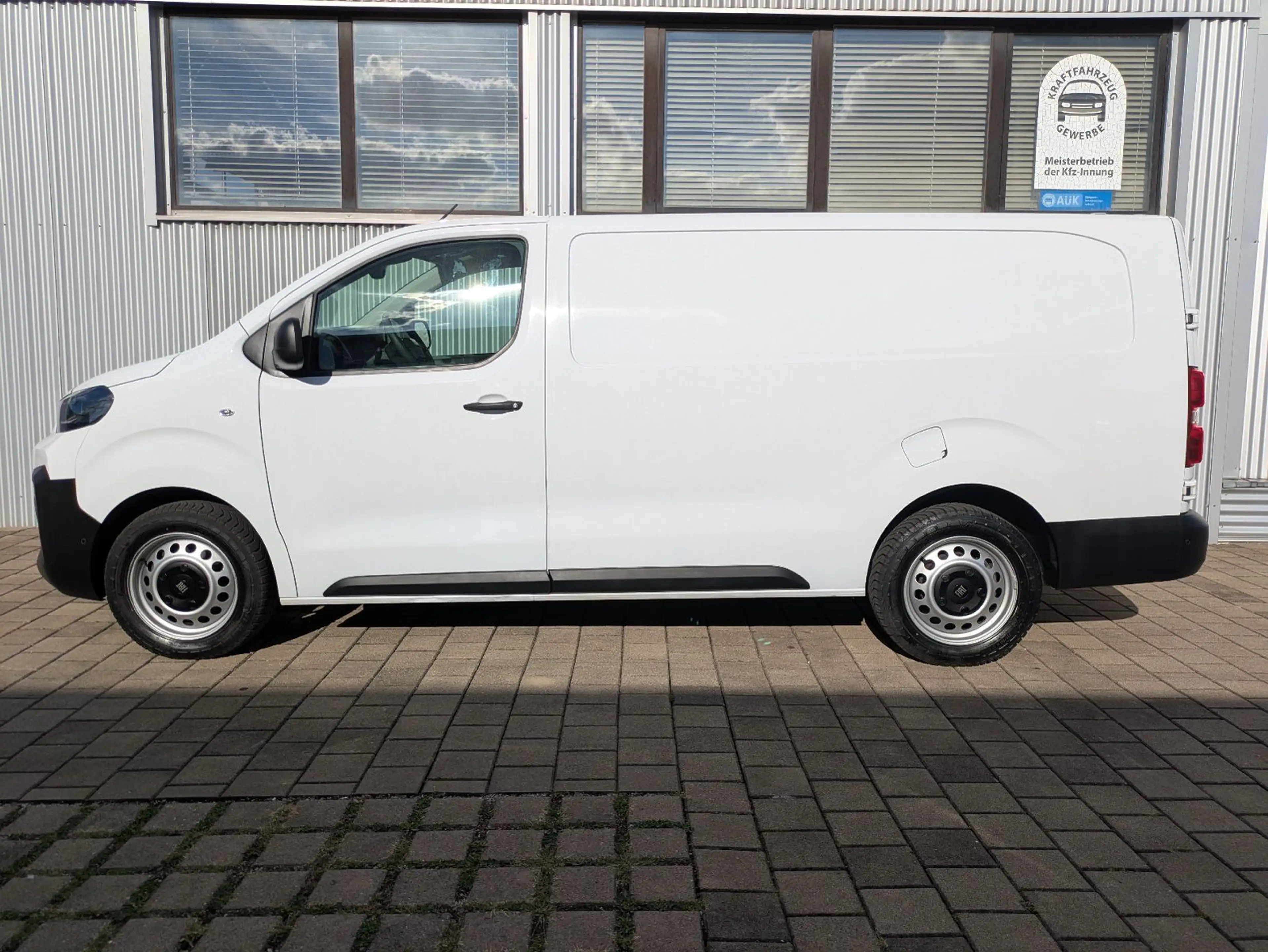 Fiat Scudo L3 Automatik Navi Kamera Licht Regen Tempo — photo 3